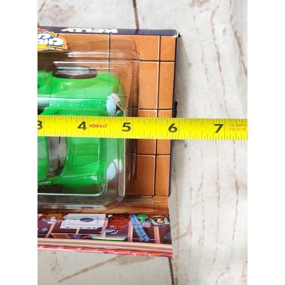 Vintage Collectible: The Chevron Cars Kelly Kompact - Moving Eyes, Trunk - Picture 7 of 7